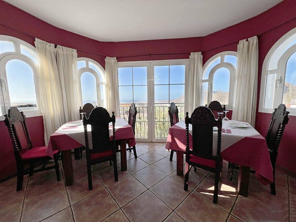 3 soveværelse Villa til salg i Arona - € 1.600.000 (Ref: 9075555)