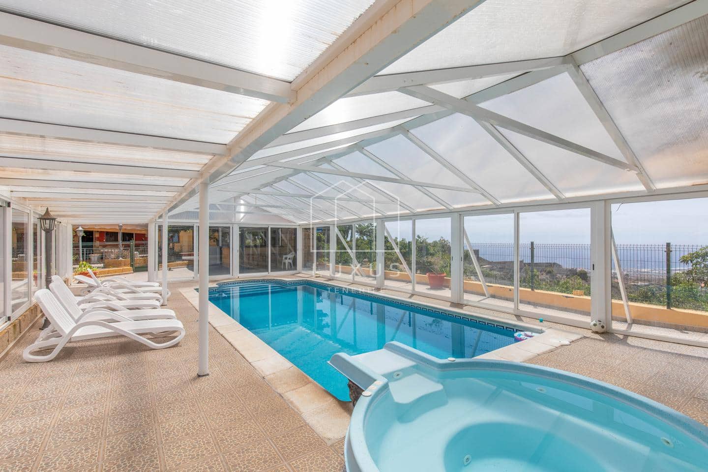 5 soveværelse Villa til salg i Arafo med swimmingpool - € 850.000 (Ref: 9124578)