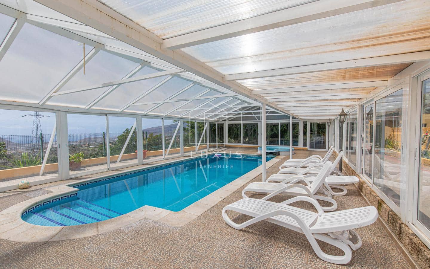 5 soveværelse Villa til salg i Arafo med swimmingpool - € 850.000 (Ref: 9124578)