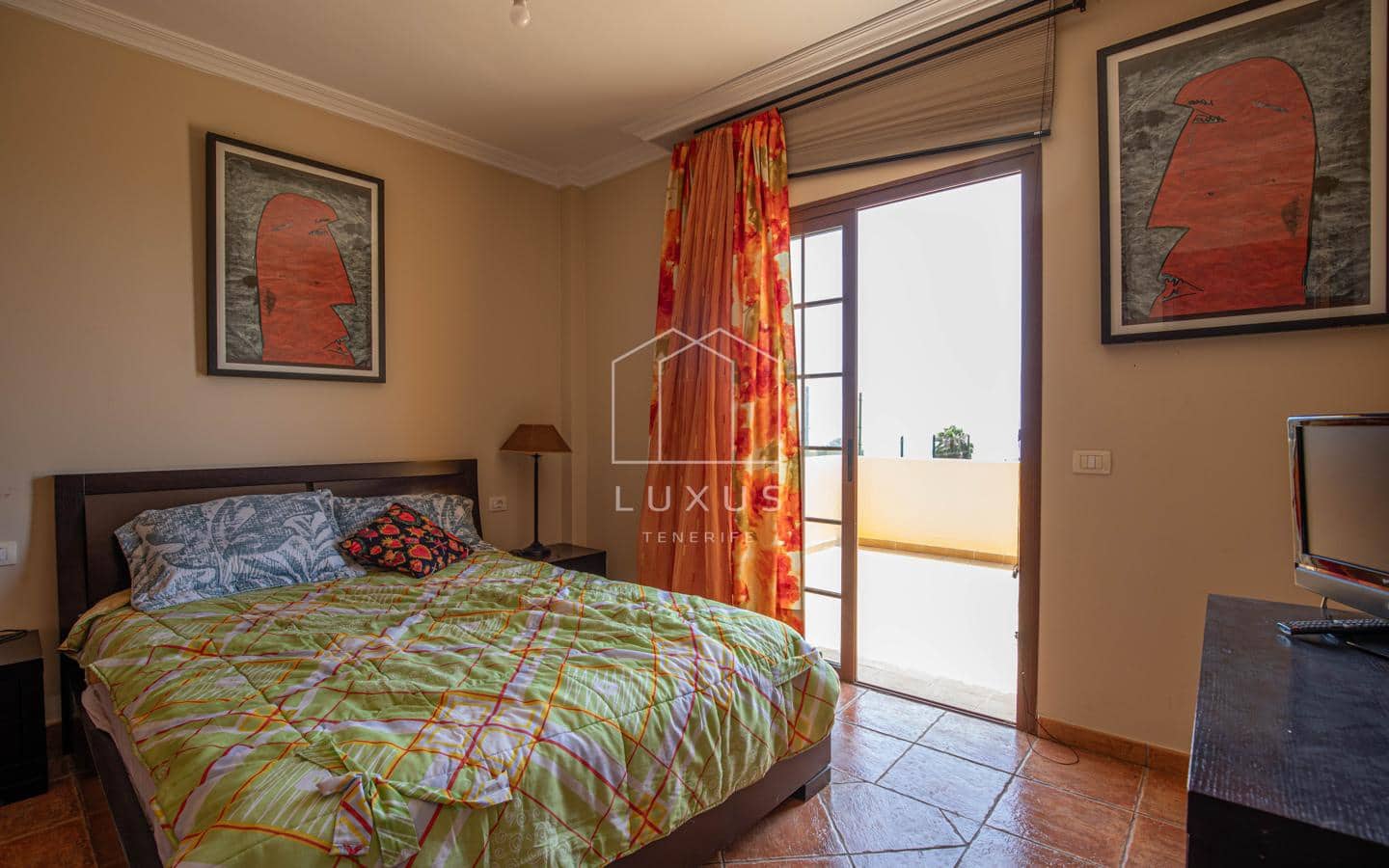 5 soveværelse Villa til salg i Arafo med swimmingpool - € 850.000 (Ref: 9124578)