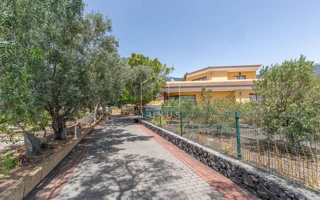 5 soveværelse Villa til salg i Arafo med swimmingpool - € 850.000 (Ref: 9124578)