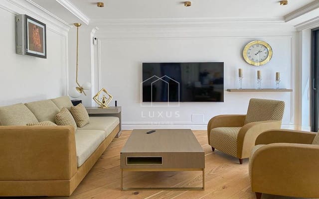 3 soverom Villa til salgs i Amarilla Golf, San Miguel de Abona med svømmebasseng garasje - € 1 799 000 (Ref: 9216848)