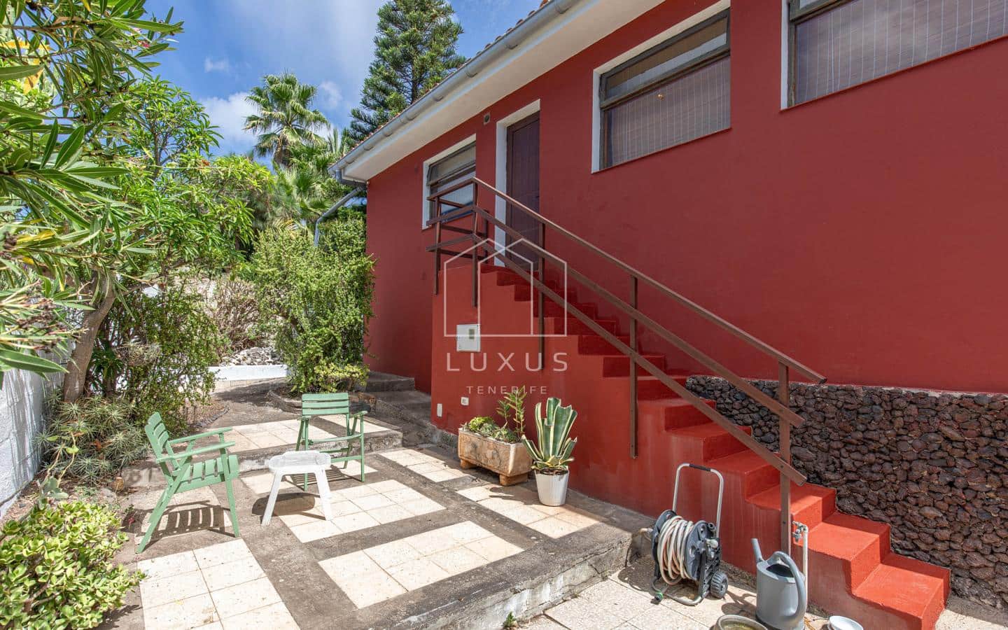 3 slaapkamer Villa te koop in Tacoronte met garage - € 495.000 (Ref: 9254156)