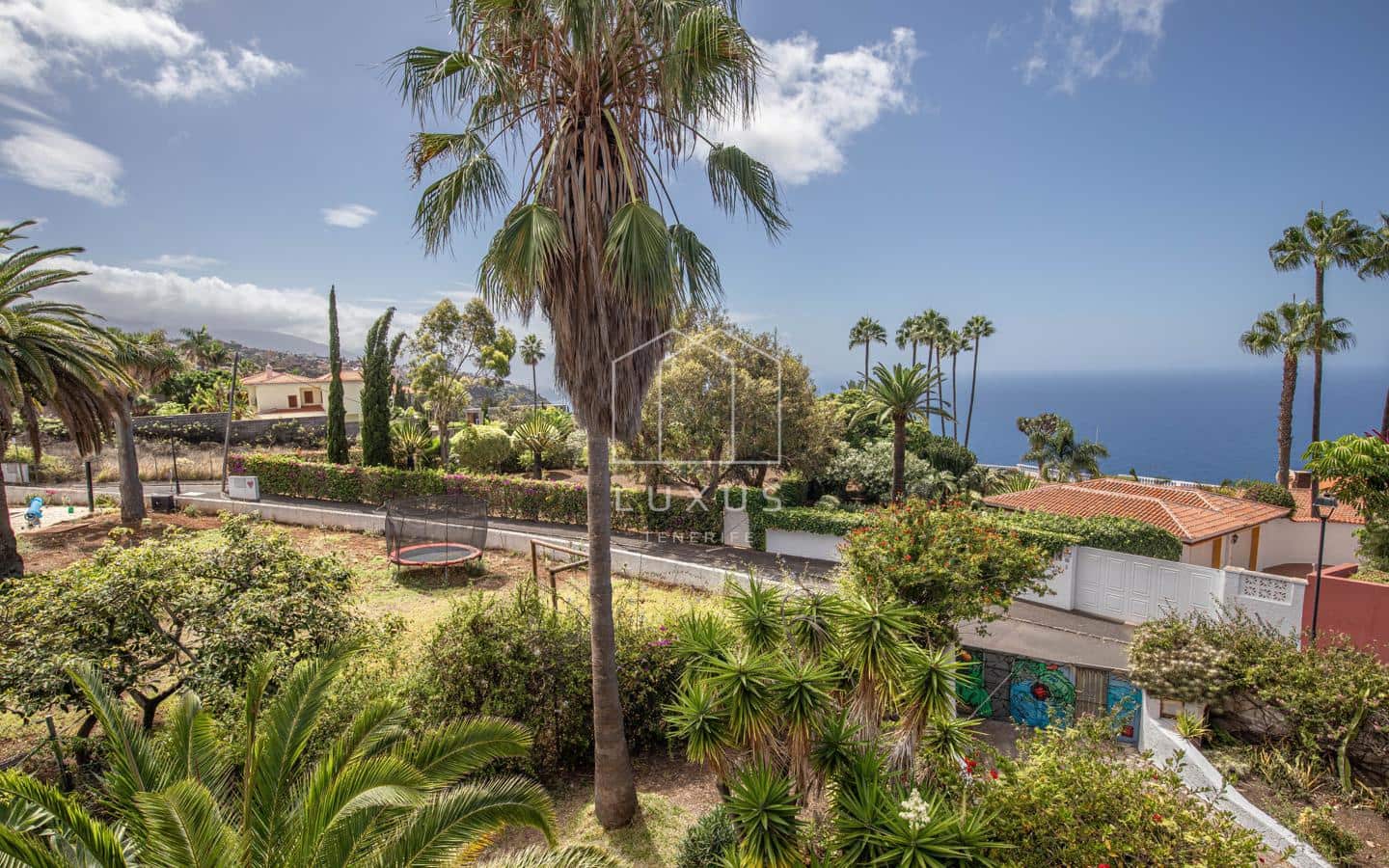 3 slaapkamer Villa te koop in Tacoronte met garage - € 495.000 (Ref: 9254156)