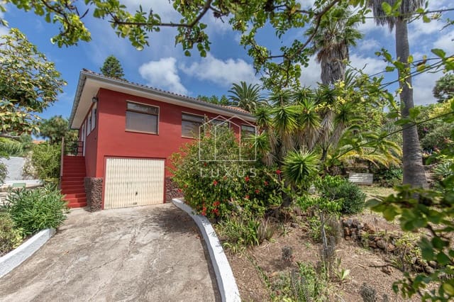 3 slaapkamer Villa te koop in Tacoronte met garage - € 495.000 (Ref: 9254156)