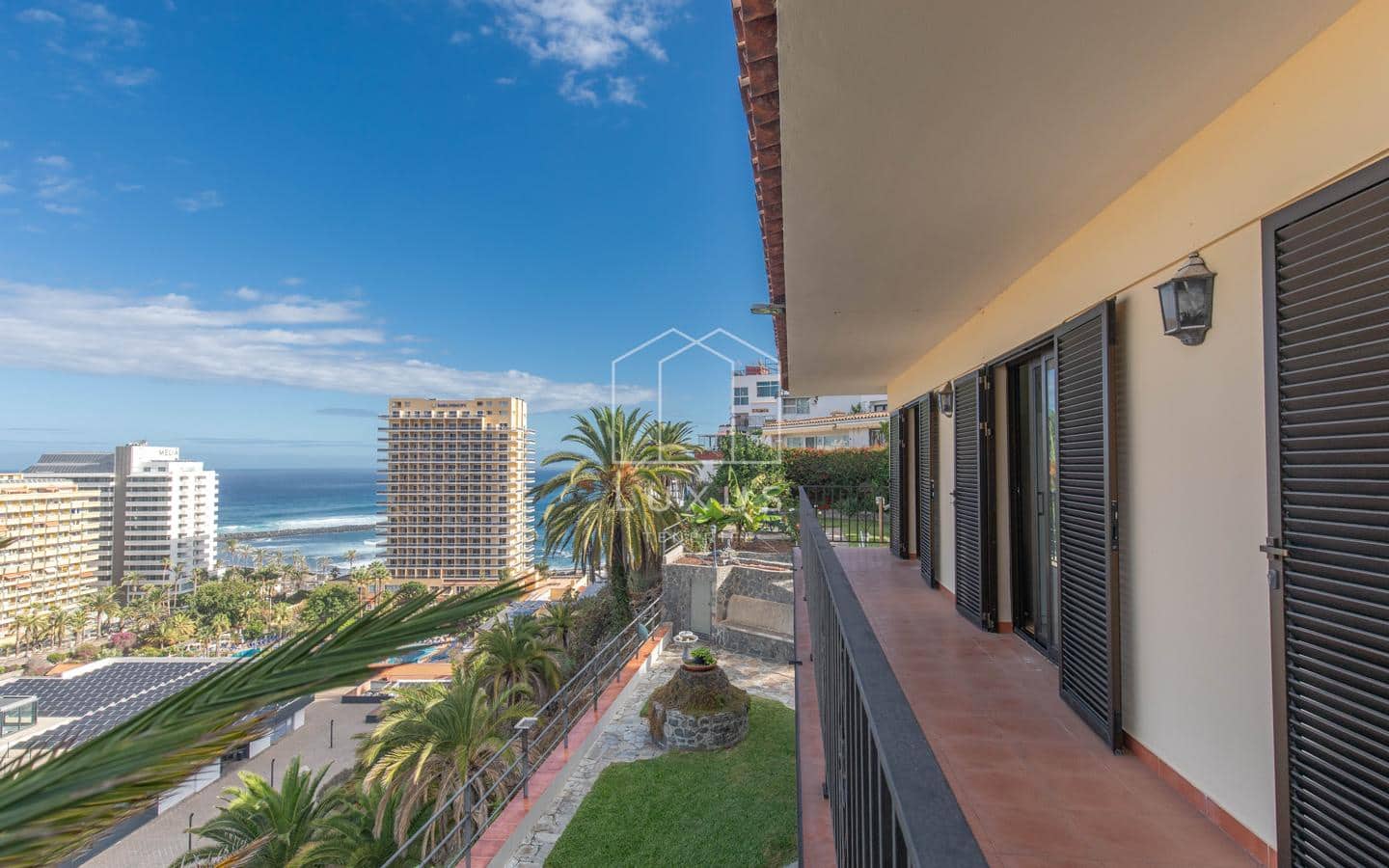 4 quarto Moradia para venda em Puerto de la Cruz - 995 000 € (Ref: 9455675)