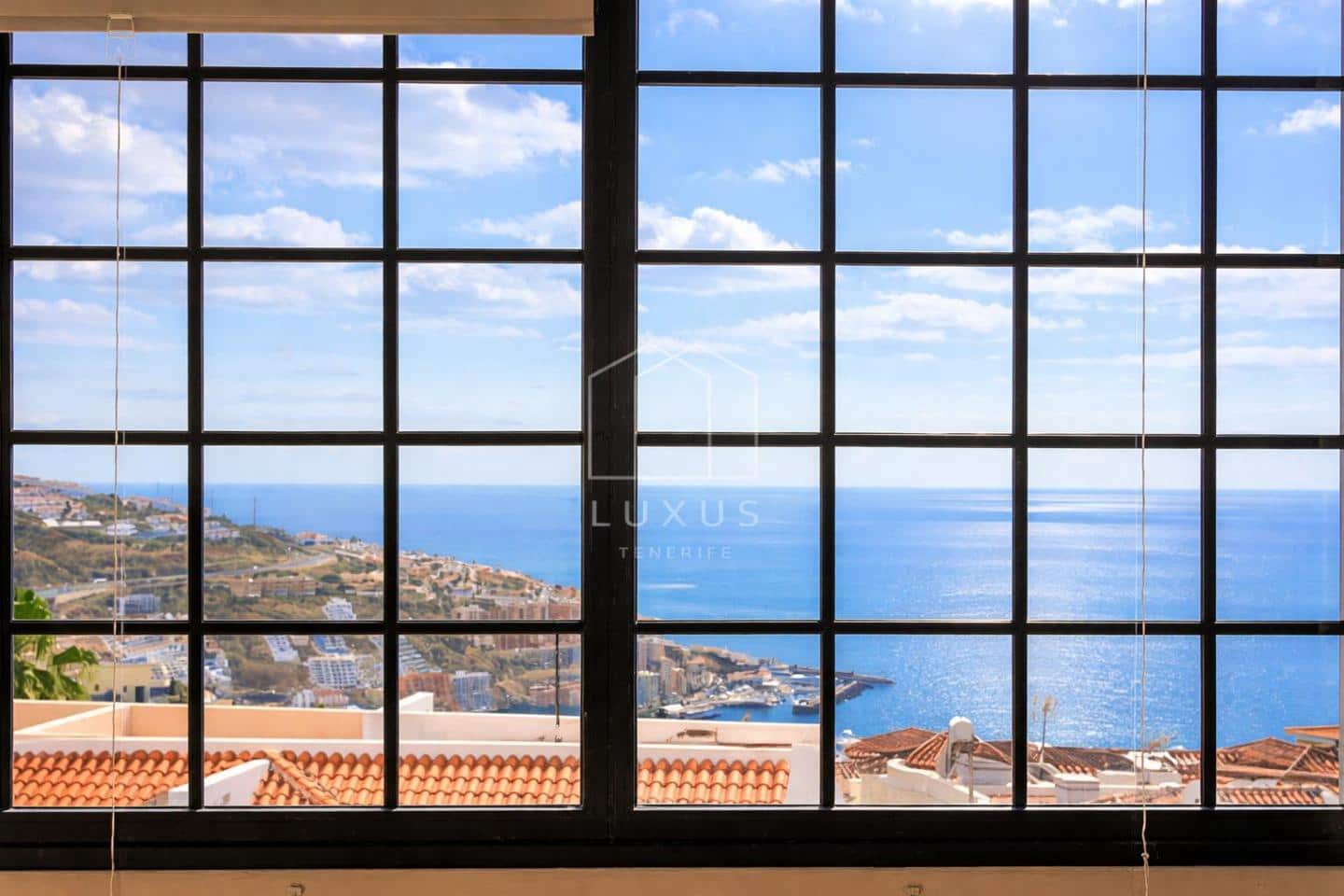 Chalet de 4 habitaciones en Barranco Hondo en venta con piscina garaje - 899.000 € (Ref: 9506921)