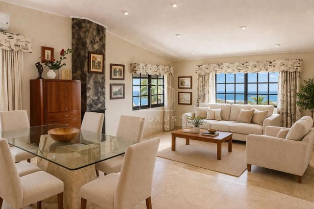 4 bedroom Villa for sale in Barranco Hondo, Candelaria with pool garage - € 899,000 (Ref: 9506921)