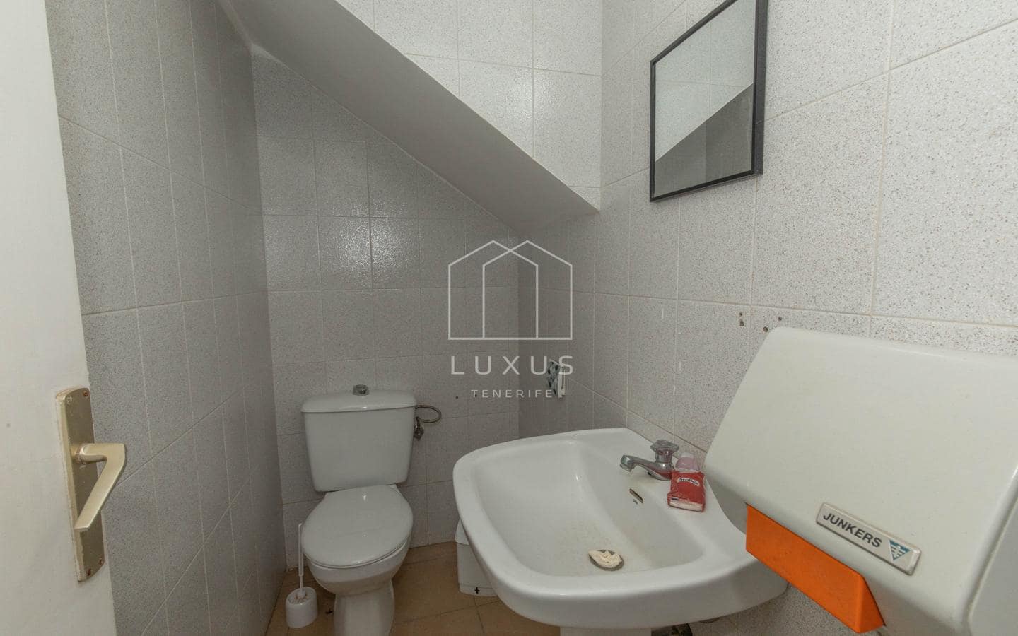 2 slaapkamer Bedrijf te koop in Puerto de la Cruz - € 200.000 (Ref: 9506922)