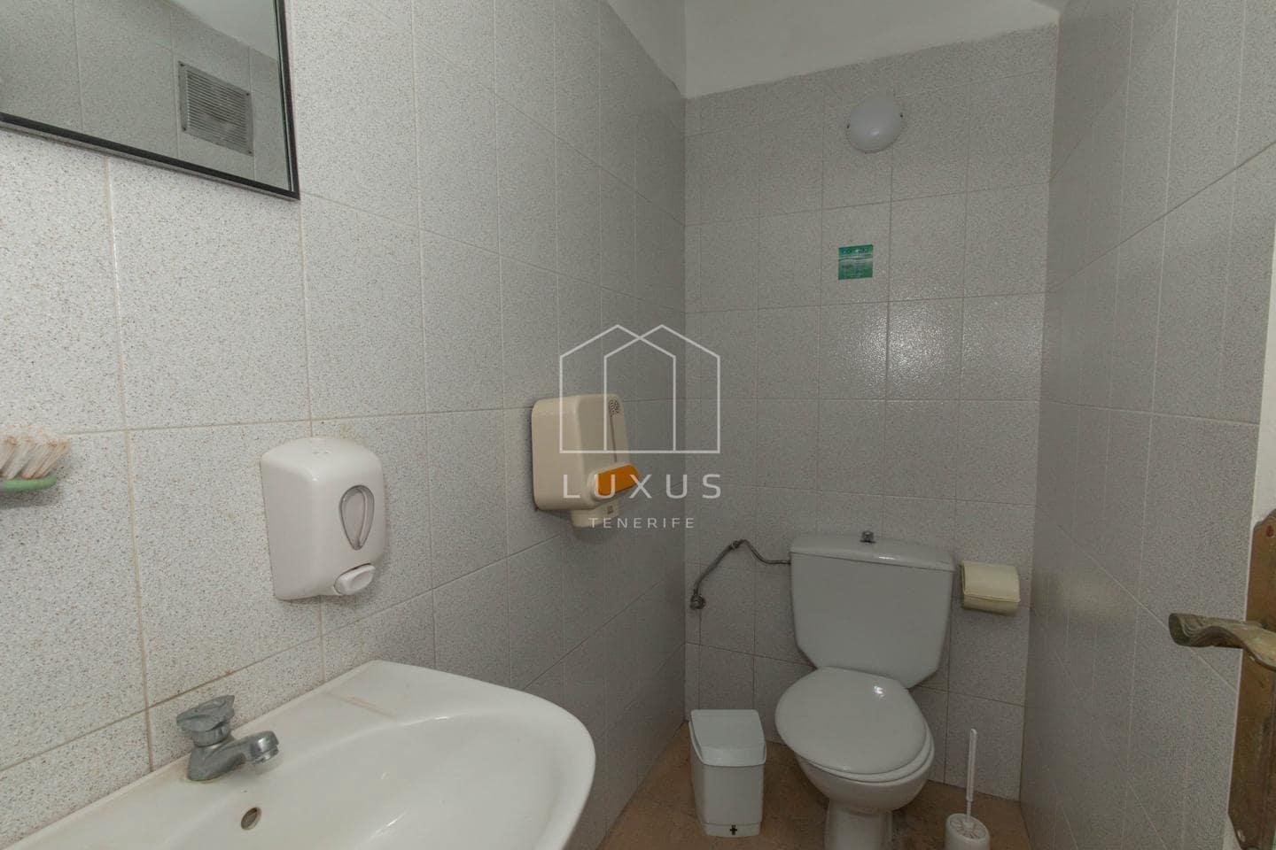 2 slaapkamer Bedrijf te koop in Puerto de la Cruz - € 200.000 (Ref: 9506922)