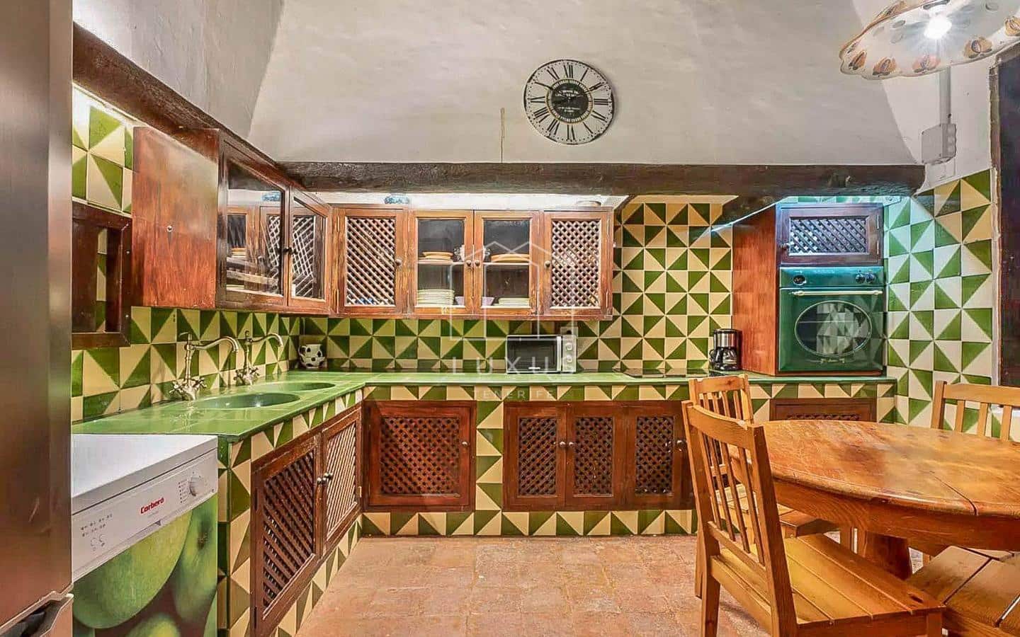 4 Zimmer Villa zu verkaufen in Tacoronte mit Pool Garage - 899.000 € (Ref: 9534928)