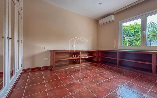 3 soveværelse Villa til salg i Puerto de la Cruz - € 699.000 (Ref: 9635031)