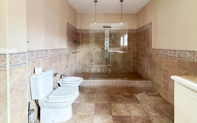 3 soveværelse Villa til salg i Puerto de la Cruz - € 699.000 (Ref: 9635031)