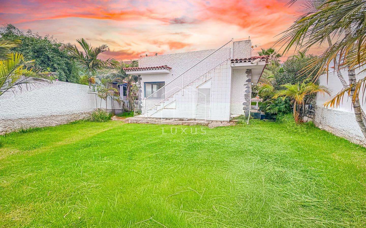 3 soveværelse Villa til salg i Puerto de la Cruz - € 699.000 (Ref: 9635031)