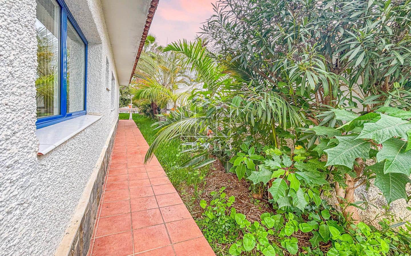 3 soveværelse Villa til salg i Puerto de la Cruz - € 699.000 (Ref: 9635031)