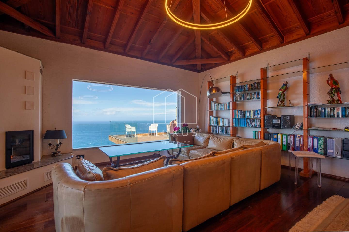 5 bedroom Villa for sale in Tacoronte with pool garage - € 2,700,000 (Ref: 9720703)