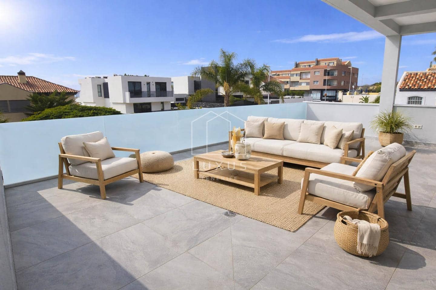 4 quarto Moradia para venda em Costa Adeje com piscina garagem - 1 800 000 € (Ref: 9725119)