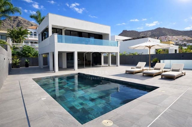 4 soverom Villa til salgs i Costa Adeje, Adeje med svømmebasseng garasje - € 1 800 000 (Ref: 9725119)