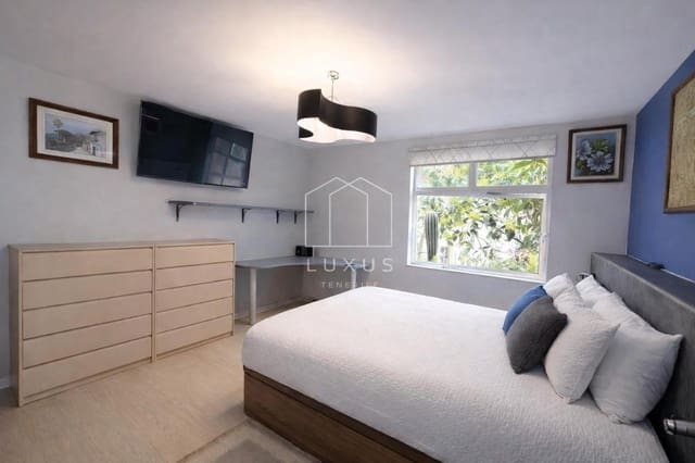 3 soverom Villa til salgs i La Orotava med svømmebasseng garasje - € 635 000 (Ref: 9731385)