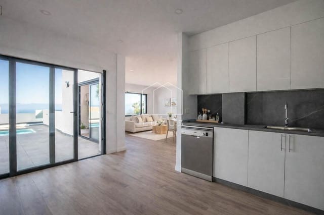 3 soveværelse Villa til salg i Tacoronte med swimmingpool garage - € 695.000 (Ref: 9751434)