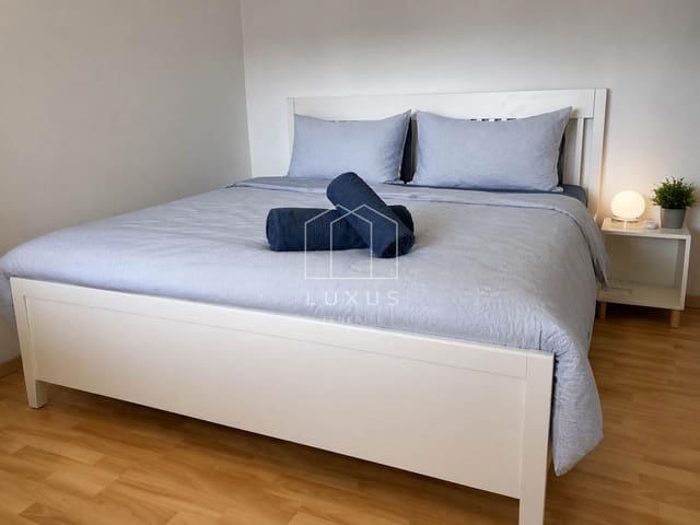 4 quarto Moradia para arrendar em Tacoronte com piscina garagem - 3 500 € (Ref: 9777100)