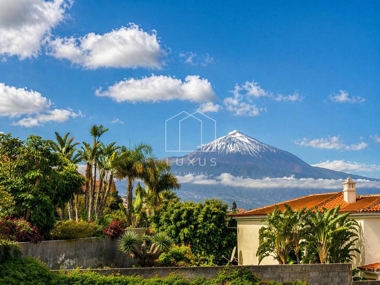 4 quarto Moradia para arrendar em Tacoronte com piscina garagem - 3 500 € (Ref: 9777100)