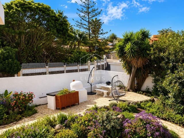 4 quarto Moradia para arrendar em Tacoronte com piscina garagem - 3 500 € (Ref: 9777100)