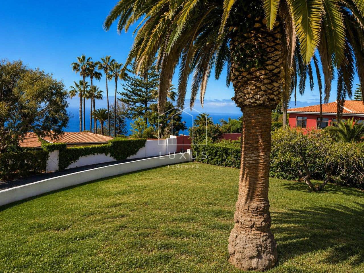 4 quarto Moradia para arrendar em Tacoronte com piscina garagem - 3 500 € (Ref: 9777100)