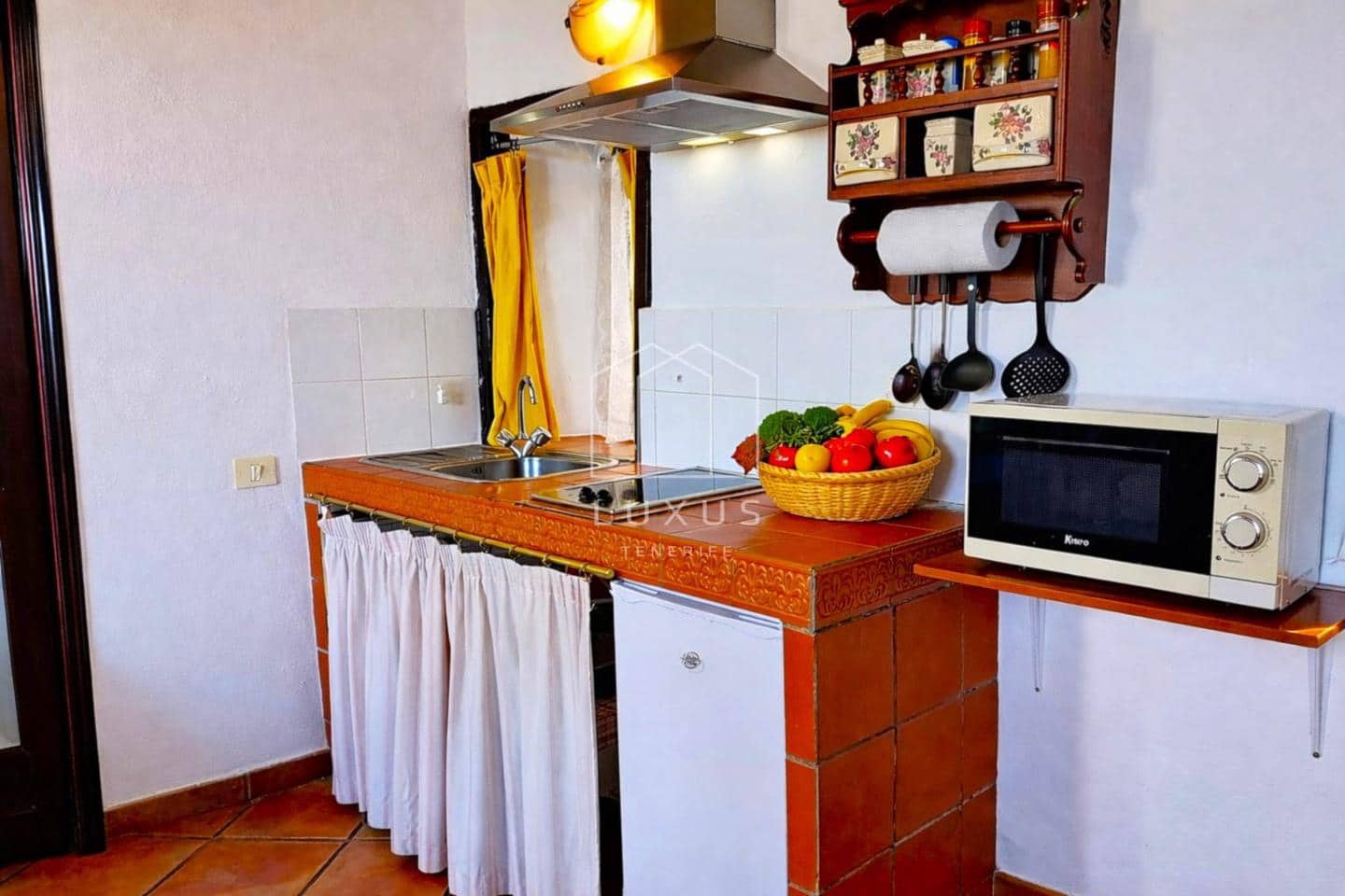 Chalet de 7 habitaciones en Icod de los Vinos en venta - 899.000 € (Ref: 9789931)