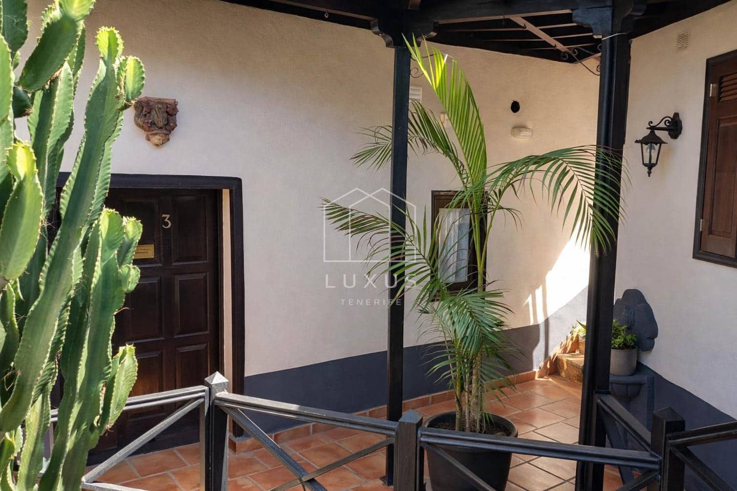 Chalet de 7 habitaciones en Icod de los Vinos en venta - 899.000 € (Ref: 9789931)