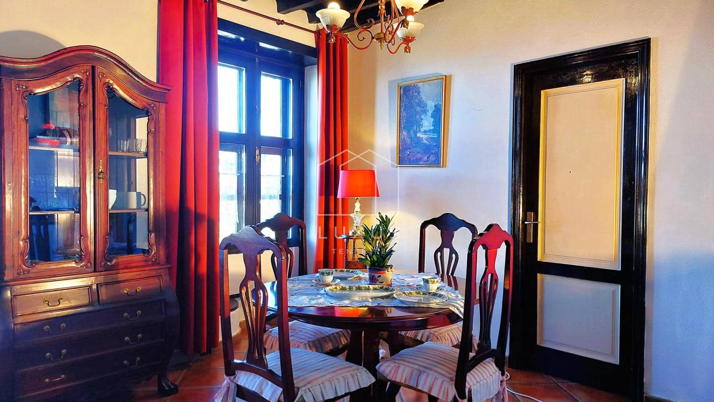 Chalet de 7 habitaciones en Icod de los Vinos en venta - 899.000 € (Ref: 9789931)