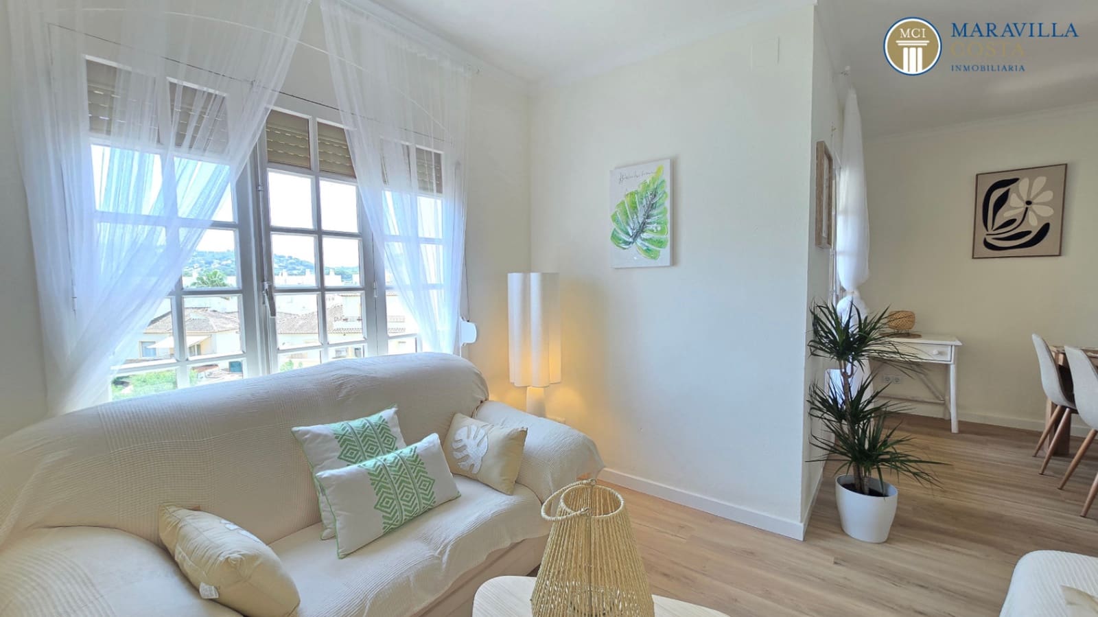 2 bedroom Apartment for sale in Arenal with pool garage - € 390,000 (Ref: 10000887)