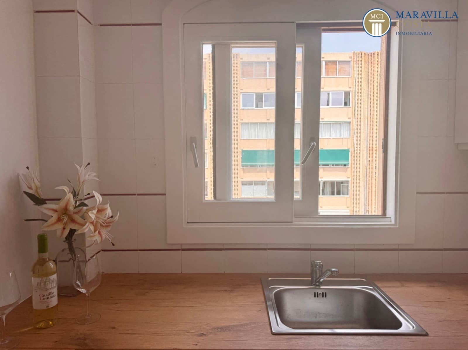 2 bedroom Apartment for sale in Arenal with pool garage - € 390,000 (Ref: 10000887)