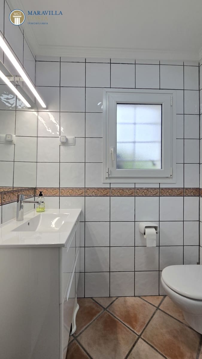 3 slaapkamer Villa te koop in Adsubia met zwembad garage - € 789.000 (Ref: 10033056)