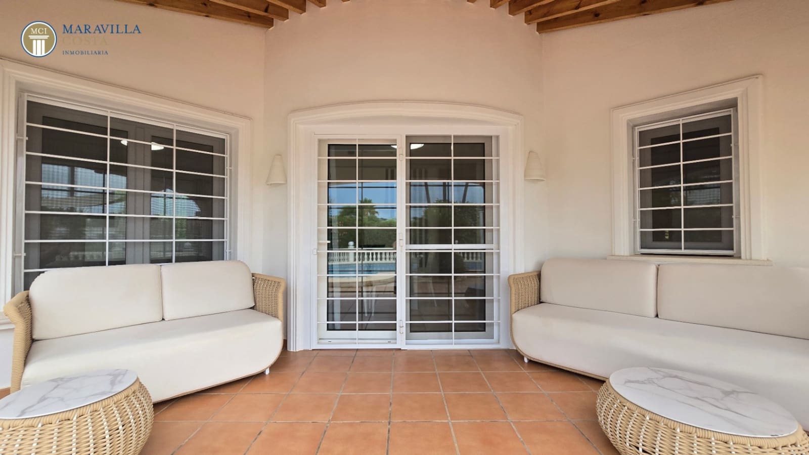 3 slaapkamer Villa te koop in Adsubia met zwembad garage - € 789.000 (Ref: 10033056)