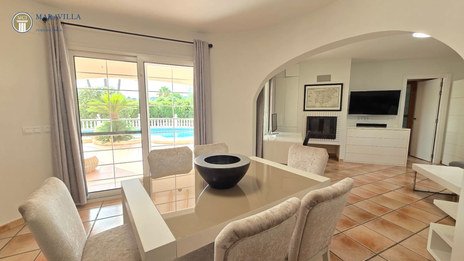 3 slaapkamer Villa te koop in Adsubia met zwembad garage - € 789.000 (Ref: 10033056)