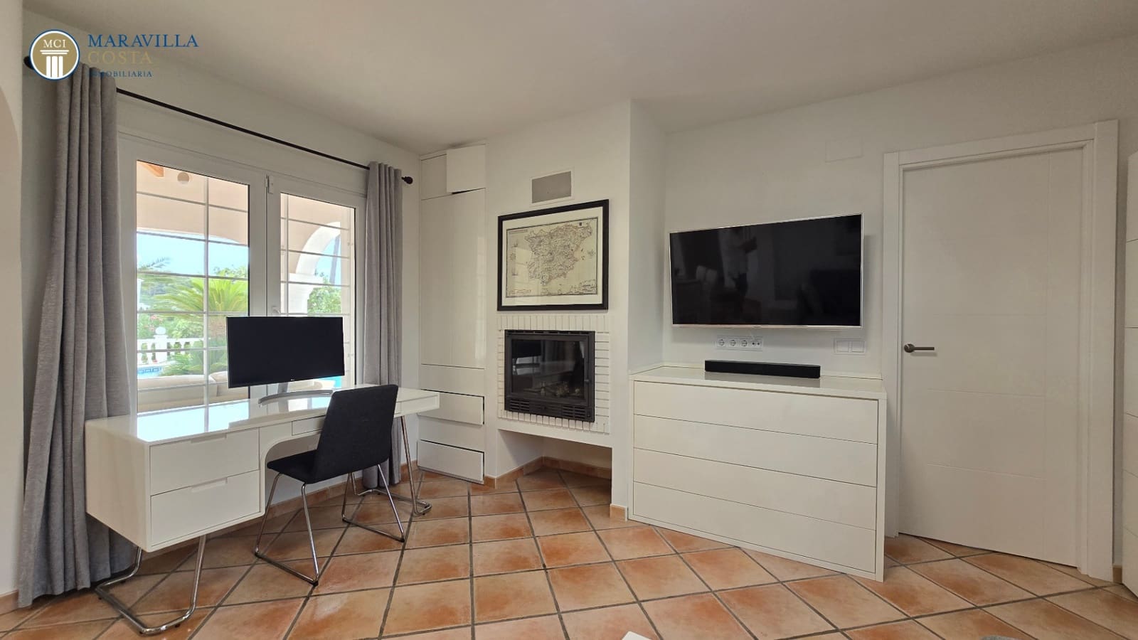 3 slaapkamer Villa te koop in Adsubia met zwembad garage - € 789.000 (Ref: 10033056)