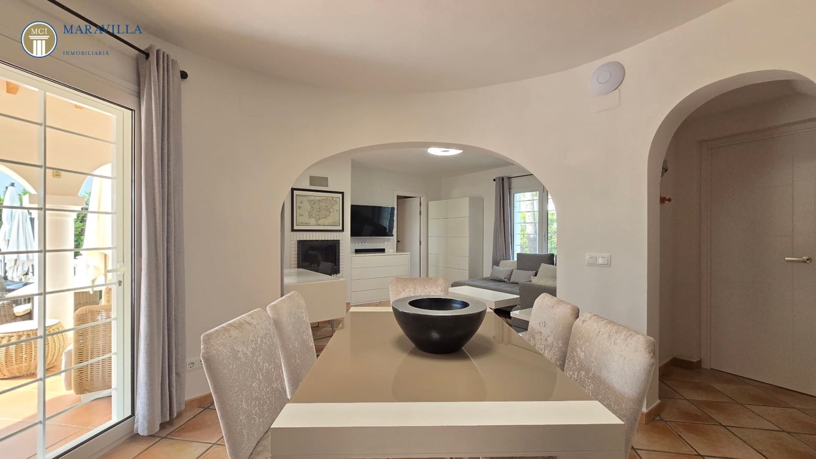 3 slaapkamer Villa te koop in Adsubia met zwembad garage - € 789.000 (Ref: 10033056)