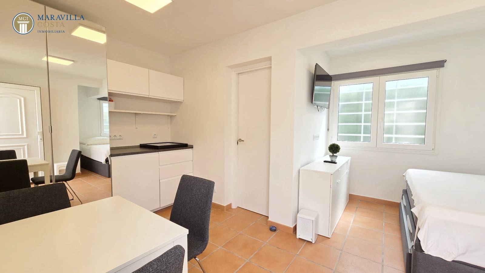 3 slaapkamer Villa te koop in Adsubia met zwembad garage - € 789.000 (Ref: 10033056)