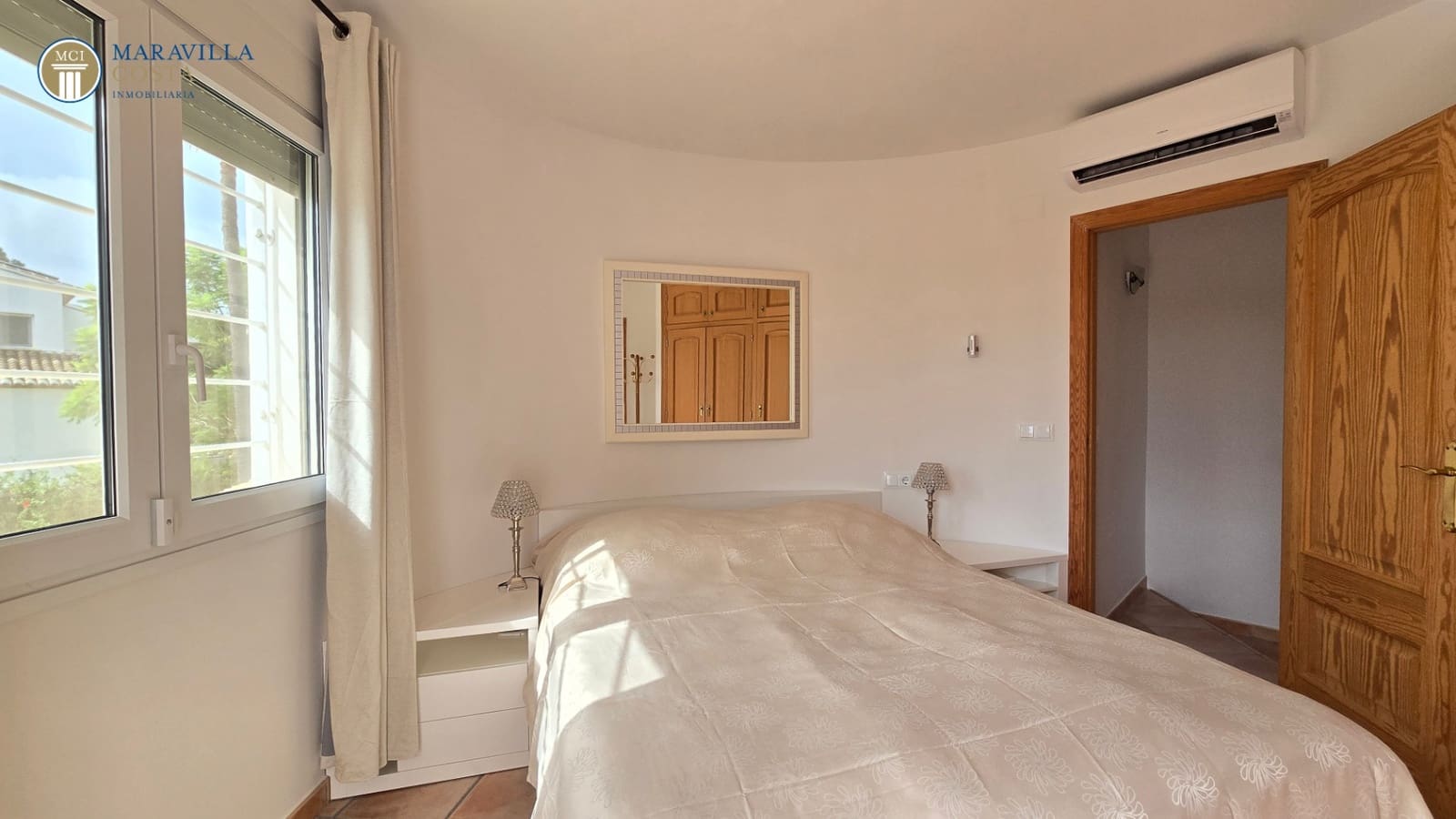 3 slaapkamer Villa te koop in Adsubia met zwembad garage - € 789.000 (Ref: 10033056)