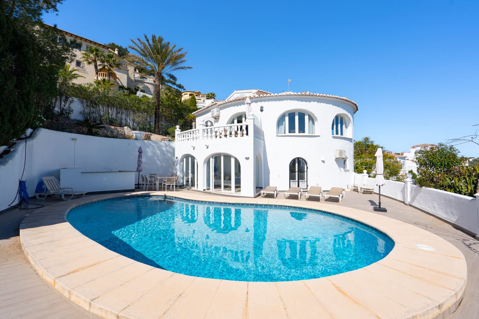 4 quarto Moradia para venda em Cumbre del Sol com piscina garagem - 860 000 € (Ref: 10034287)