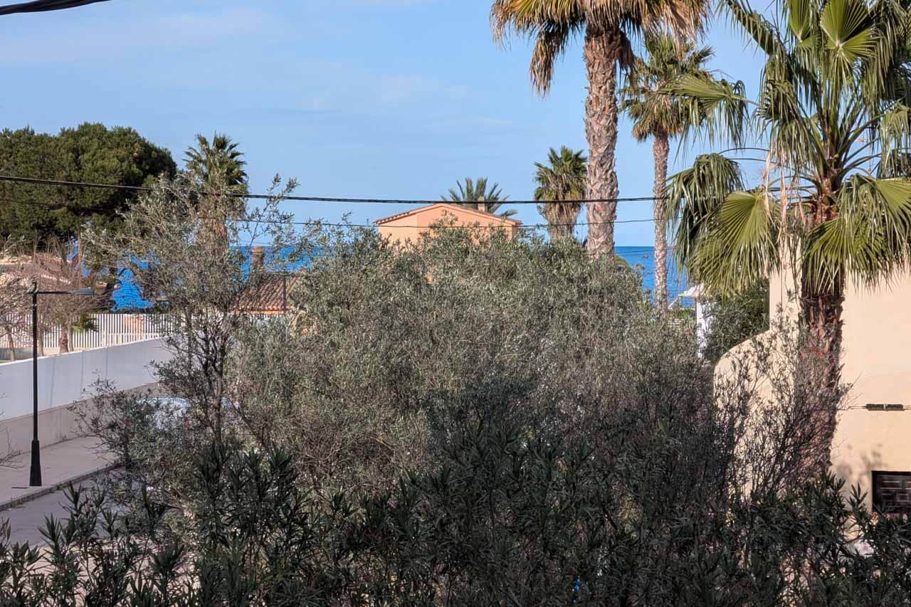 4 Zimmer Villa zu verkaufen in Denia mit Pool - 659.000 € (Ref: 10034291)