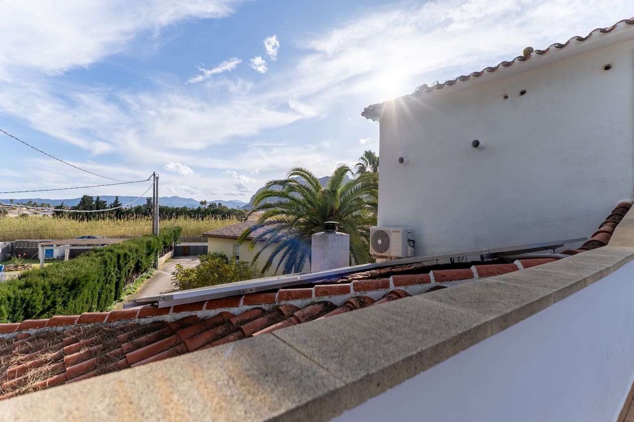 4 Zimmer Villa zu verkaufen in Denia mit Pool - 659.000 € (Ref: 10034291)