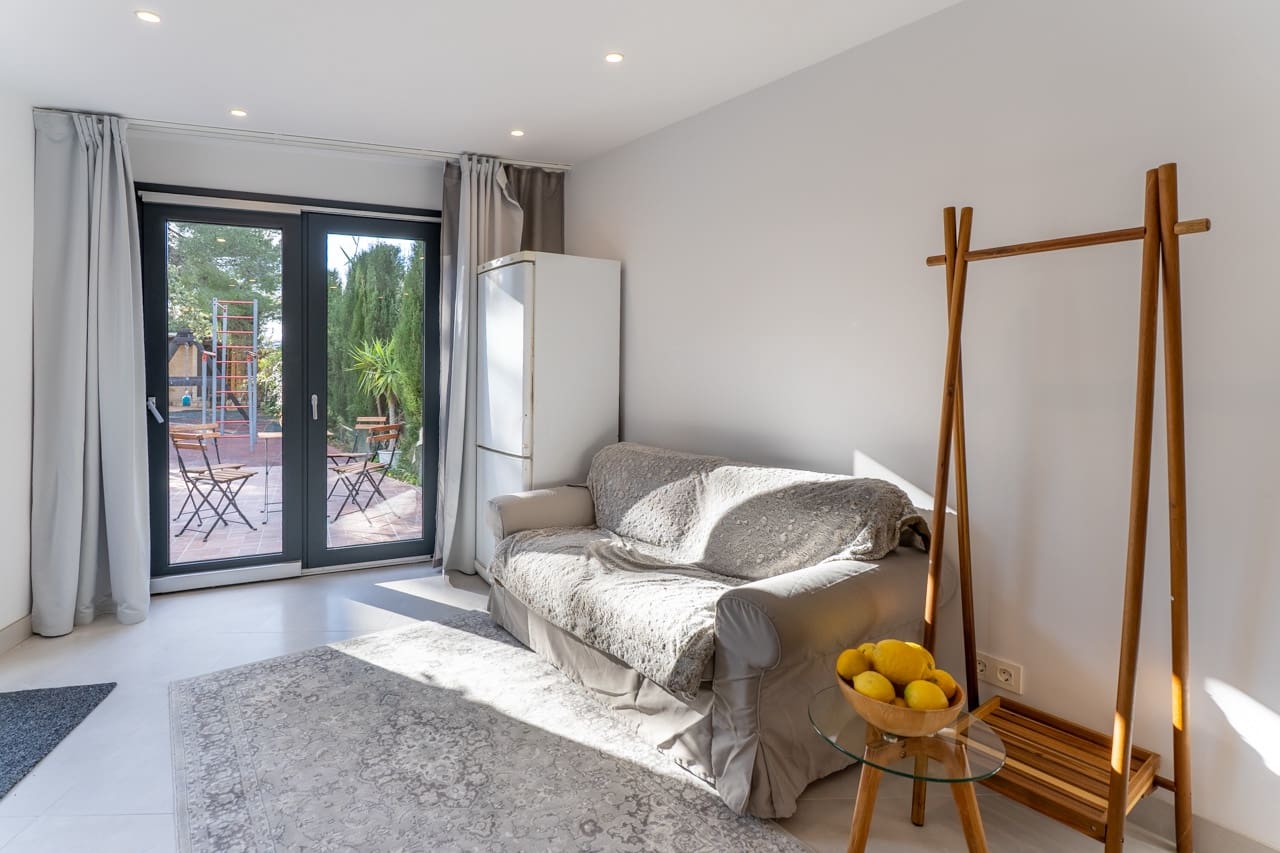 4 Zimmer Villa zu verkaufen in Denia mit Pool - 659.000 € (Ref: 10034291)