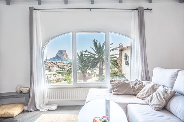 Chalet de 6 habitaciones en Canuta, Calpe / Calp en venta con piscina garaje - 845.000 € (Ref: 10034297)