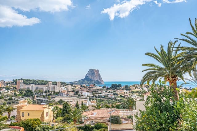 Chalet de 6 habitaciones en Canuta, Calpe / Calp en venta con piscina garaje - 845.000 € (Ref: 10034297)