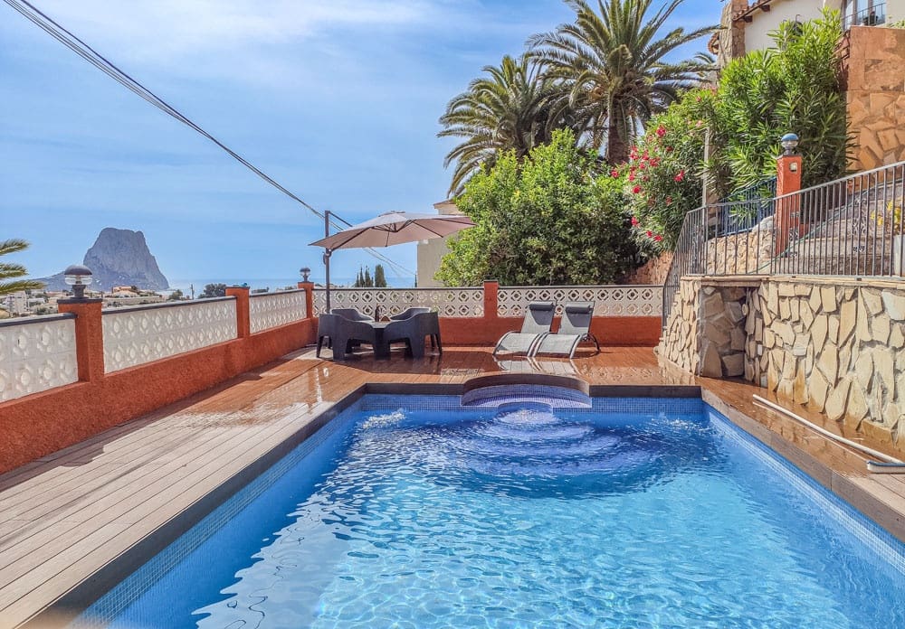 Chalet de 6 habitaciones en Calpe / Calp en venta con piscina garaje - 845.000 € (Ref: 10034297)