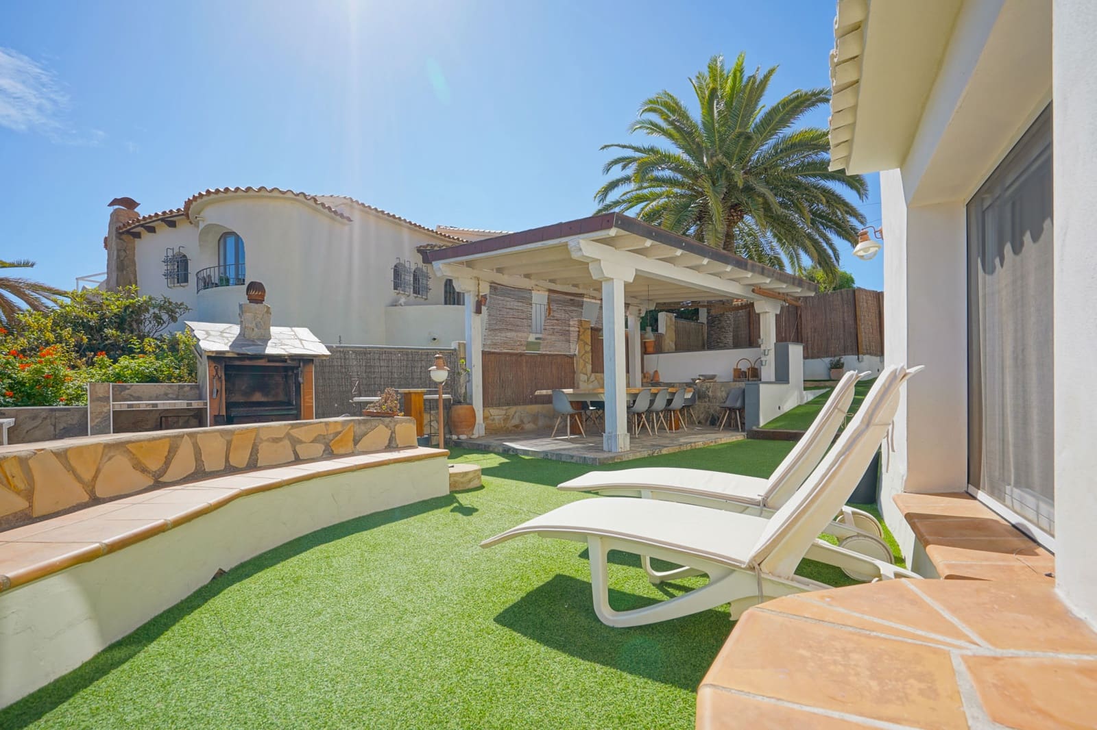 Chalet de 6 habitaciones en Calpe / Calp en venta con piscina garaje - 845.000 € (Ref: 10034297)