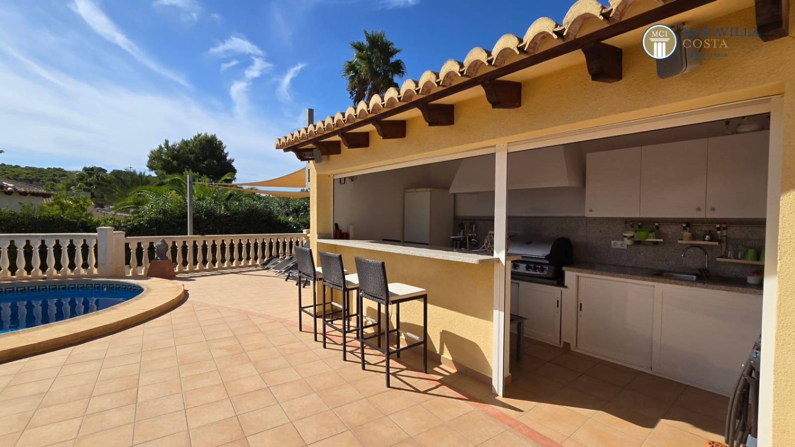 3 sypialnia Willa na sprzedaż w Javea / Xabia z basenem garażem - 745 000 € (Ref: 10062744)