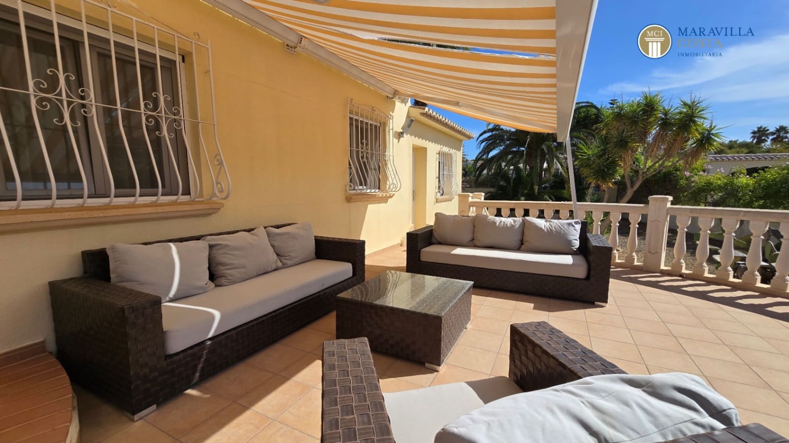 3 sypialnia Willa na sprzedaż w Javea / Xabia z basenem garażem - 745 000 € (Ref: 10062744)